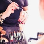 মেকআপ করলেই বয়স বেশি দেখায়? কোন ভুলের জন্য এমনটা হচ্ছে?