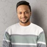 বঙ্গবাজারে আগুনে ক্ষতিগ্রস্তদের জন্য যে ঘোষণা দিলেন সাকিব