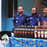 এম্বুল্যান্সেই মিললো ১৬৩ বোতল মদ, আটক ১