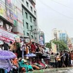 বৃষ্টি উপেক্ষা করে নয়াপল্টনে বিএনপি নেতাকর্মীরা