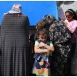 নোংরা ও সাগরের পানি পান করতে বাধ্য হচ্ছে গাজাবাসী