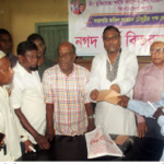 লালাবাজারে কফিল আহমদ চৌধুরীর অর্থ বিতরণ