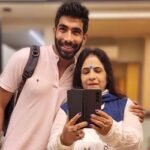 পাকিস্তানের ম্যাচের চেয়েও বুমরাহর কাছে মা আগে