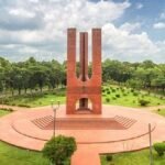 জাবির লাইব্রেরিতে সিলিং ফ্যান খুলে শিক্ষার্থী আহত