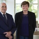 চিকিৎসাবিজ্ঞান ও শারীরতত্ত্বে নোবেলজয়ীদের নাম ঘোষণা