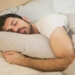 রাতে তাড়াতাড়ি ঘুমাবেন কেন