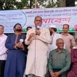 গণতন্ত্র ফিরিয়ে আনতে রাস্তায় নামতেই হবে: দুদু