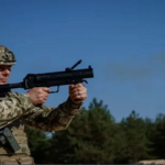 জব্দ করা ইরানের অস্ত্র ইউক্রেনে পাঠাবে যুক্তরাষ্ট্র