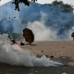 কাকরাইলে পুলিশ বক্সে আগুন