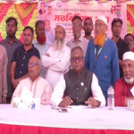 নওগাঁয়  উপকারভোগীদের সাথে সাংসদ এর মত বিনিময়