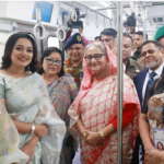 প্রধানমন্ত্রীর মেট্রোরেল যাত্রায় তিশা-দীঘি-রিয়াজরা