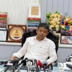 ডিবি পরিচয়ে অন্যরা আটক করবেন না