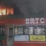রাজধানীর আবদুল্লাহপুরে বিআরটিসির বাসে আগুন