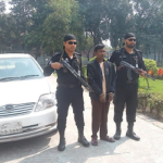 নওগাঁয় অভিনব কায়দায় লুকিয়ে রাখা ছিল বিপুল পরিমান গাঁজা, গ্রেফতার ১