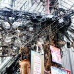ভূ-গর্ভে যাচ্ছে চট্টগ্রামের ডিশ-ইন্টারনেটের তার