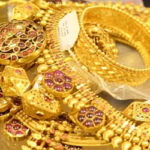 ছয় দফায় স্বর্ণের দাম কত কমলো?