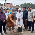 ডোমার কাচাঁ বাজার ও মাছ বাজার নির্মাণ কাজের শুভ উদ্বোধন