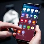 ১০ বছরের মধ্যেই বিলুপ্ত হবে স্মার্টফোন, কিন্তু কেন?