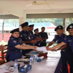 খাগড়াছড়ি জেলা পুলিশ ১৫টি প্রশংসনীয়  কাজে আইজিপি পুরস্কার পেল । 