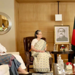 গান্ধী পরিবারের সঙ্গে প্রধানমন্ত্রী শেখ হাসিনার সাক্ষাৎ