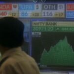 ভারতের শেয়ারবাজারে ধস