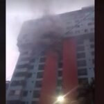 পল্টনে বহুতল ভবনে আগুন