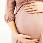 ৩০ পেরিয়ে মা হতে চাইলে যেসব ঝুঁকির মধ্যে পড়তে পারেন