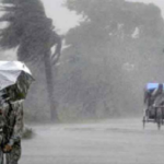 রাতে ঢাকাসহ ১৫ জেলায় ঝড়ের আশঙ্কা