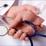 শরীরে দীর্ঘদিন অল্প অল্প জ্বর: কীসের ইঙ্গিত?