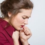 খুসখুসে কাশি হলে কী করবেন?