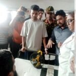 ঢামেকে উপদেষ্টা নাহিদ-আসিফ, দিলেন অর্থ সহায়তা