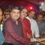 শেরপুরে বিভিন্ন পূজা মন্ডপ পরিদর্শন করে আর্থিক অনুদান দিলেন সাবেক এমপি জিএম সিরাজ