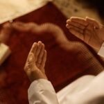 যেসব দোয়া করলে আল্লাহ খুশি হন