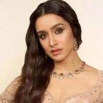 ‘স্ত্রী ২’ সাফল্যের পরই কেন বাবা-মা থেকে আলাদা শ্রদ্ধা