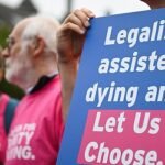 কানাডায় দিন দিন বাড়ছে ‘ইচ্ছামৃত্যু’ সংখ্যা