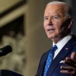 একদিনে ১৫০০ মার্কিনির সাজা মওকুফ করলেন বাইডেন