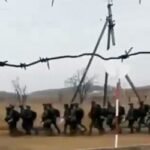 নিজ সেনাদের আদলে উত্তর কোরিয়ার সৈন্যদের আইডি কার্ড দিচ্ছে রাশিয়া