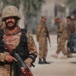 পাকিস্তানে সেনাবাহিনীর অভিযানে ১৩ জন খারিজি নিহত