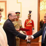 পাকিস্তানের রাষ্ট্রপতির কাছে বাংলাদেশ হাইকমিশনারের পরিচয়পত্র পেশ