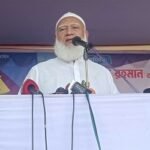 হাসিনা নাকি পালাবে না, তাহলে কি দাওয়াত খেতে গেছেন?