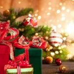 বড়দিনে লাল-সবুজ রঙ ব্যবহারের কারণ কি জানেন?