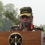 আপনারা যেখানেই চাকরি করেন, পরিবার নিয়ে থাকবেন: সেনাপ্রধান