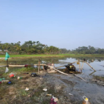 ফসলি জমি থেকে বালু তোলায় লাখ টাকা জরিমানা