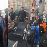 কলকাতায় বিমানবন্দরে আটকা পড়েছেন ২২০ বাংলাদেশি