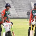 সকালে ঢাকায় পা রাখা তিন বিদেশিকে নিয়েই ব্যাটিংয়ে রংপুর