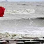 নদীবন্দর সমূহকে ১ নম্বর সতর্ক সংকেত