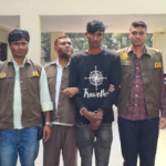 নওগাঁয় পুলিশ পরিচয়ে চাঁদা দাবি, প্রেপ্তার ১