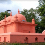 ২০০ বছর আগের দৃষ্টি নন্দন  মসজিদ আজও নজর কাড়ে