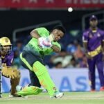 শ্বাসরুদ্ধকর ম্যাচে রোমাঞ্চকর জয়ের নায়ক হেটমায়ার