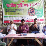 ডোমারে জাতীয় পুষ্টি সপ্তাহে এতিমখানা শিশুদের মাঝে খাবার বিতরণ